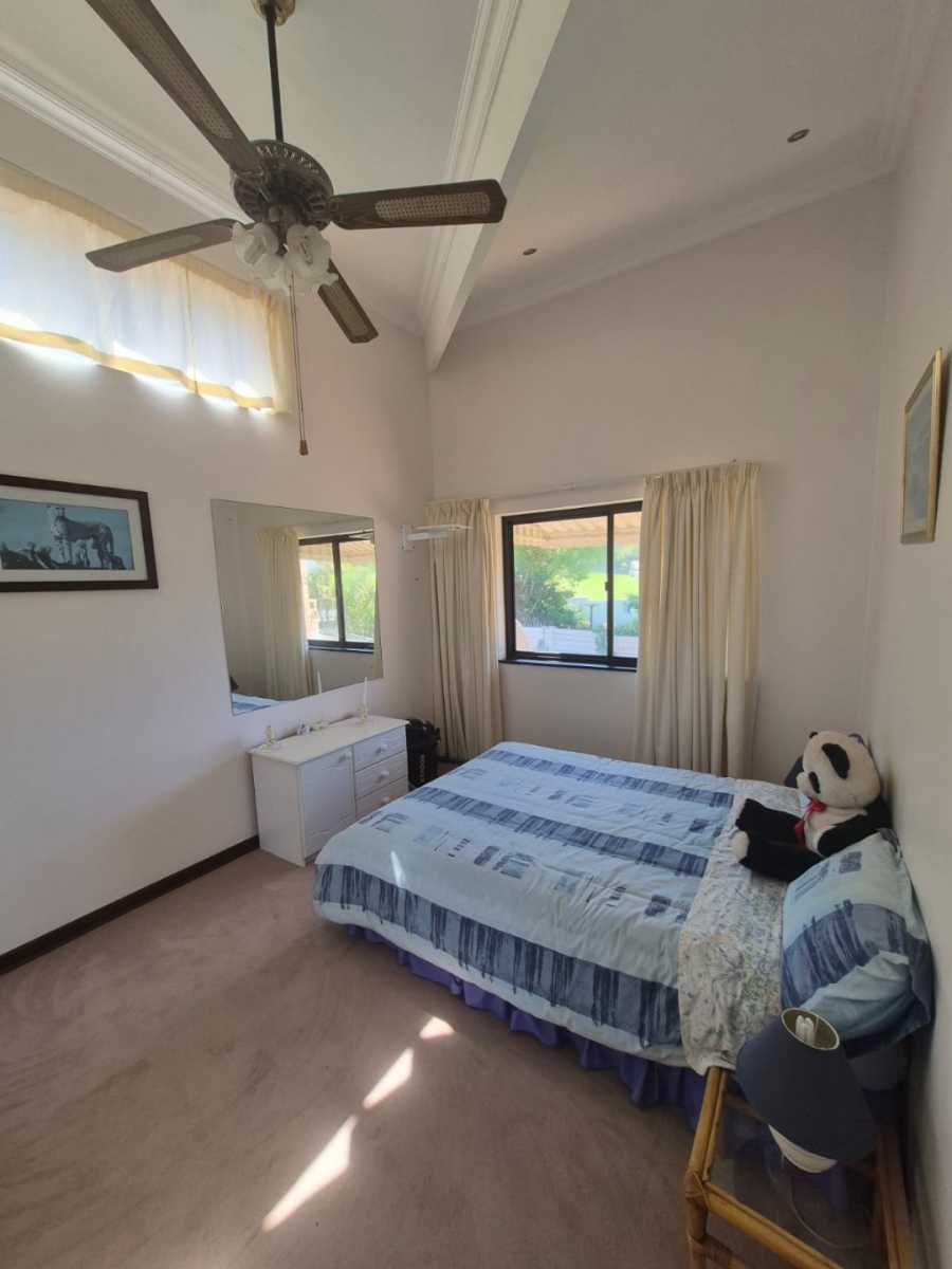 5 Bedroom Property for Sale in Blue Bend Eastern Cape